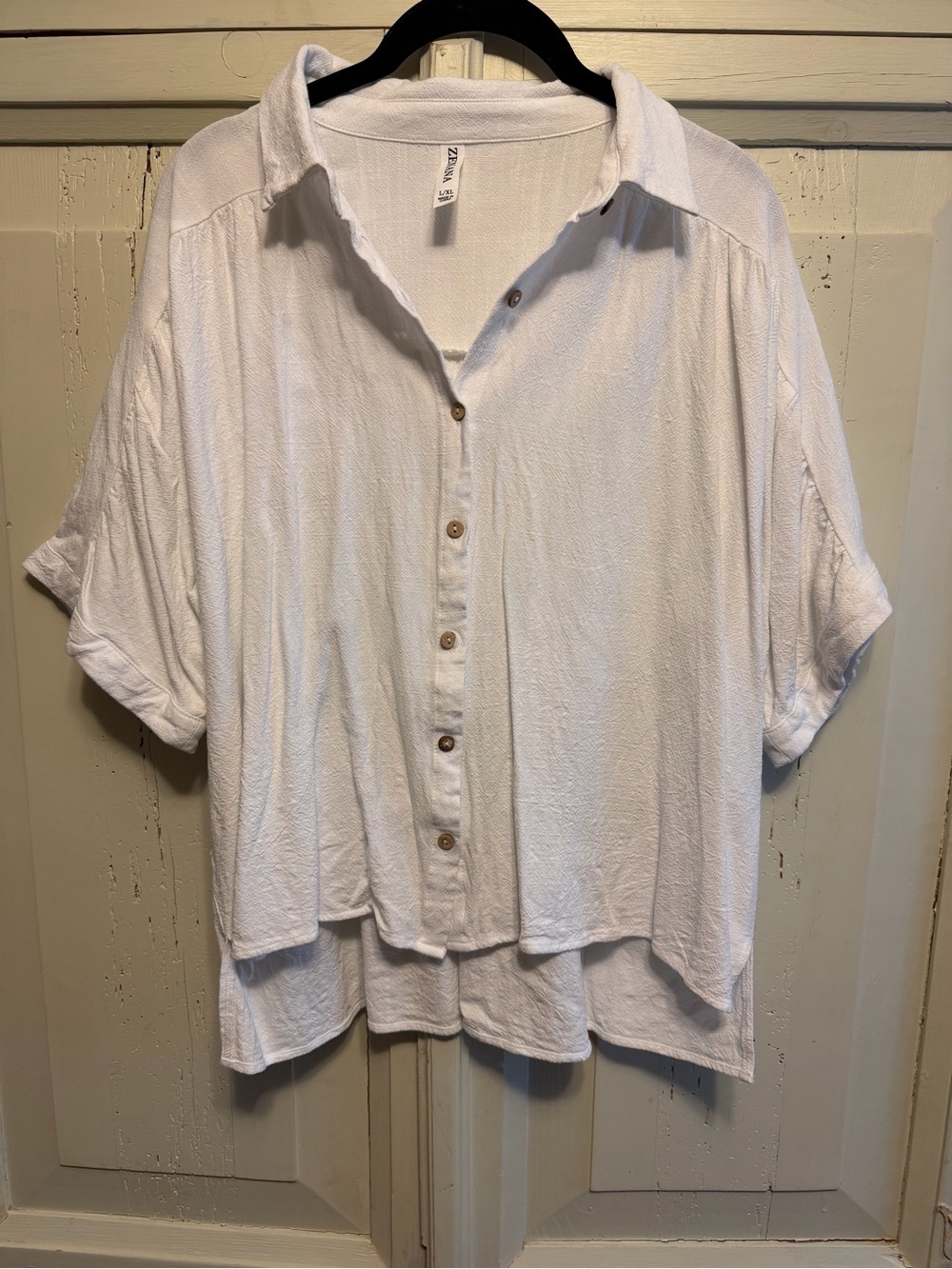 White Button up Relaxed Shirt